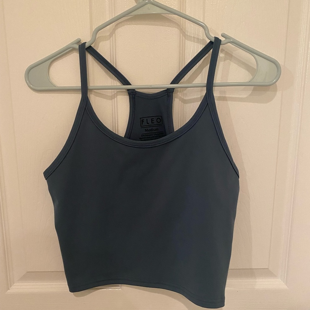 Fleo switch up crop tank- fitted